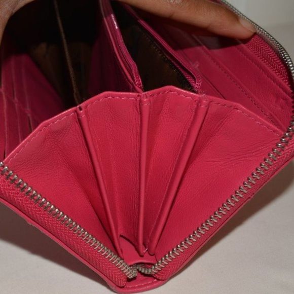 Longchamp Pink Leather Zip Around Wallet – Classic Organizer - Picture 14 of 16